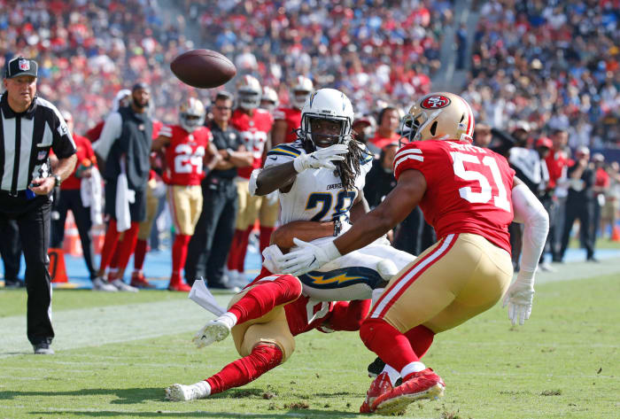 melvin-gordon-chargers-49ers-fumble.jpg